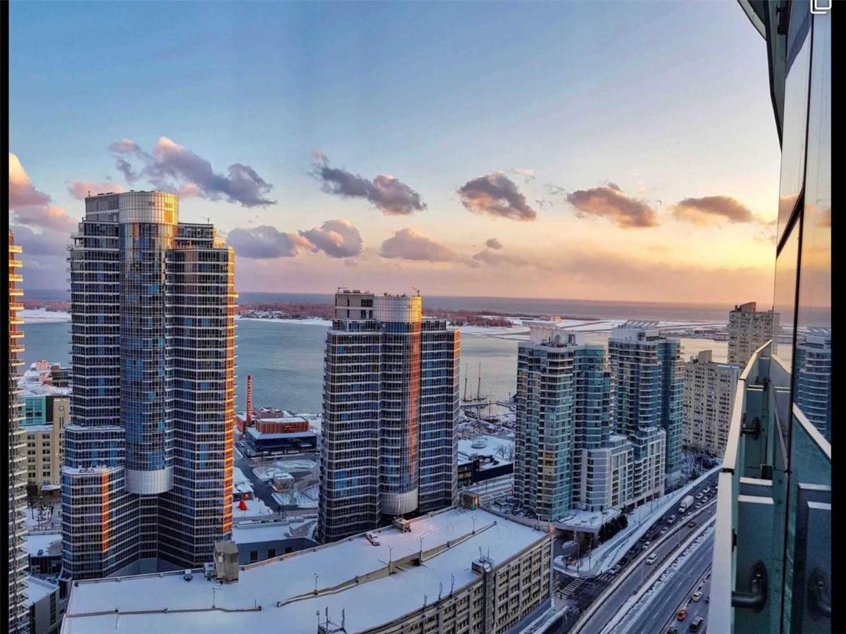 Luxury Condo In The Heart Of Toronto - Next To Scotiabank Arena Ngoại thất bức ảnh